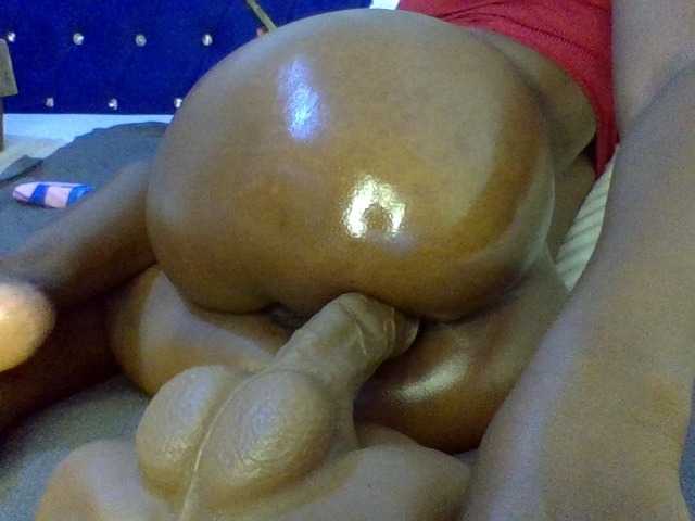 QueenJacky's BongaCams show and profile