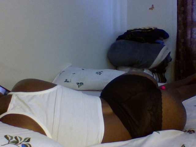 QueenJacky's BongaCams show and profile