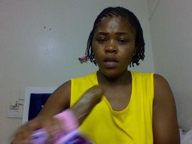 QueenJacky's BongaCams show and profile