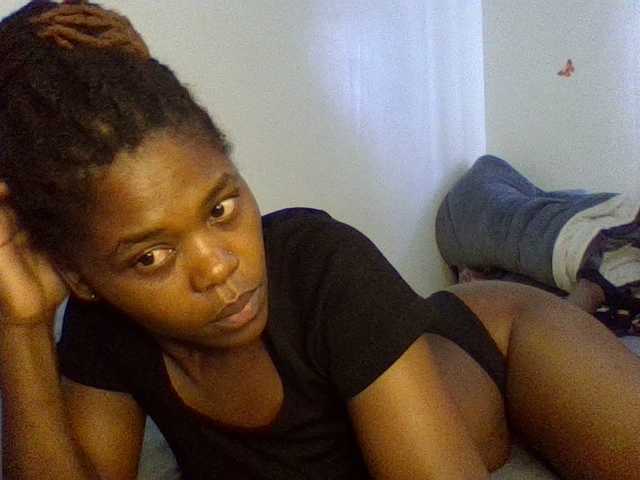  QueenJacky chat room