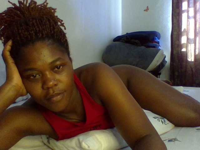 QueenJacky's BongaCams show and profile