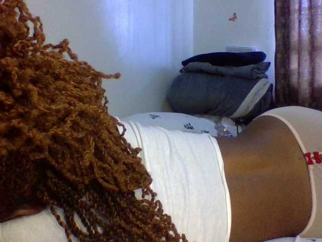 QueenJacky's BongaCams show and profile