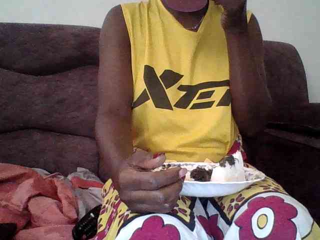 QueenJacky webcam