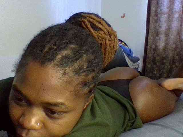 QueenJacky webcam
