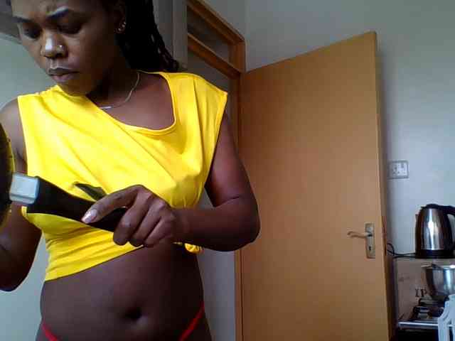 QueenJacky webcam