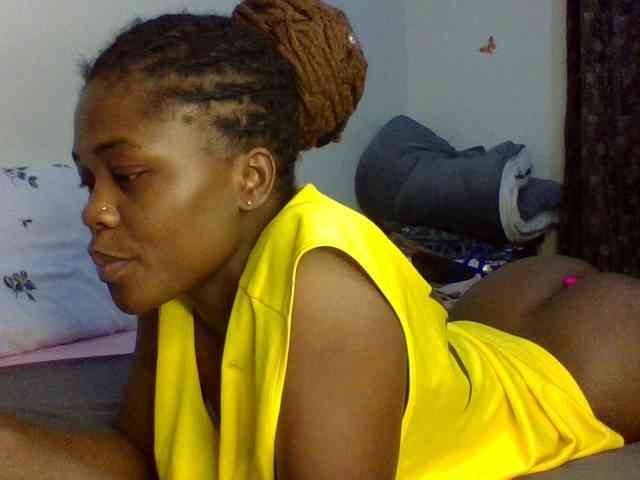 QueenJacky webcam