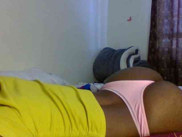 QueenJacky webcam