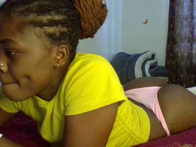 QueenJacky webcam