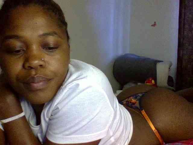 QueenJacky webcam