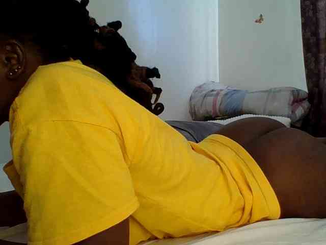 QueenJacky webcam