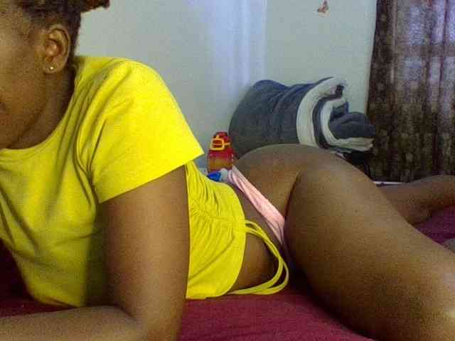 QueenJacky webcam