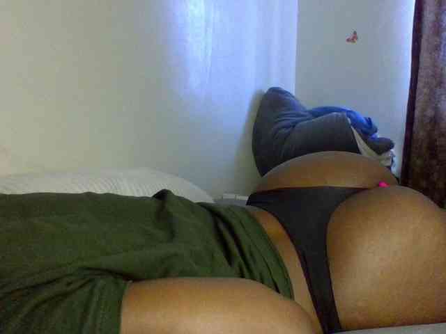QueenJacky webcam