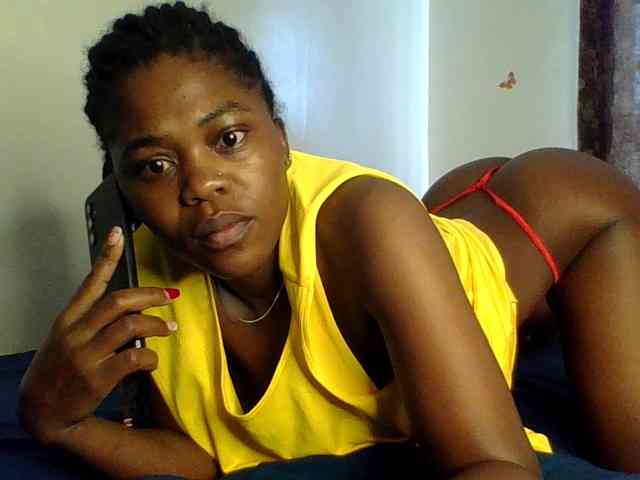 QueenJacky webcam