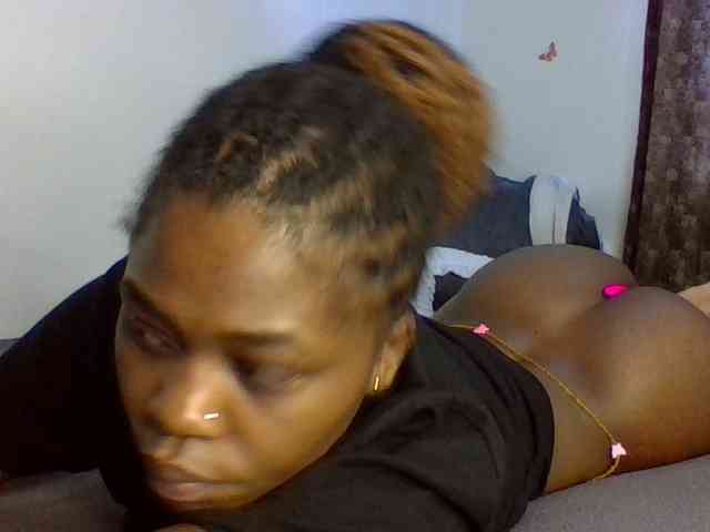 QueenJacky webcam
