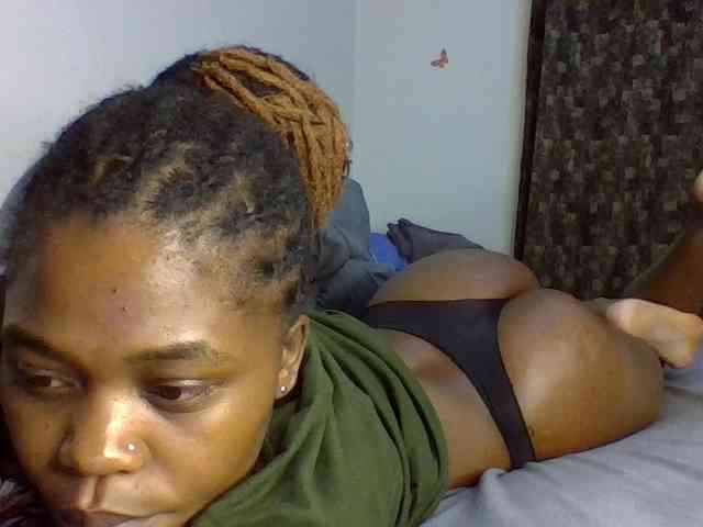 QueenJacky webcam