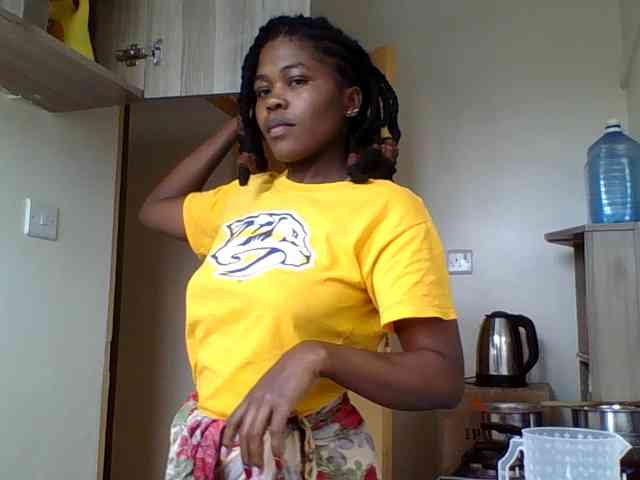 QueenJacky webcam