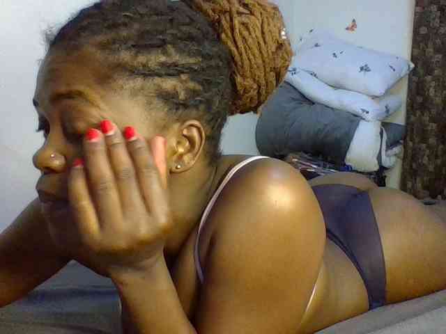 QueenJacky webcam