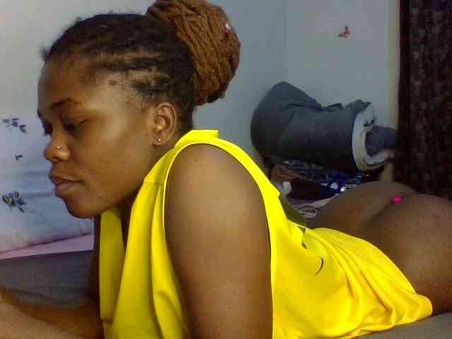 QueenJacky webcam
