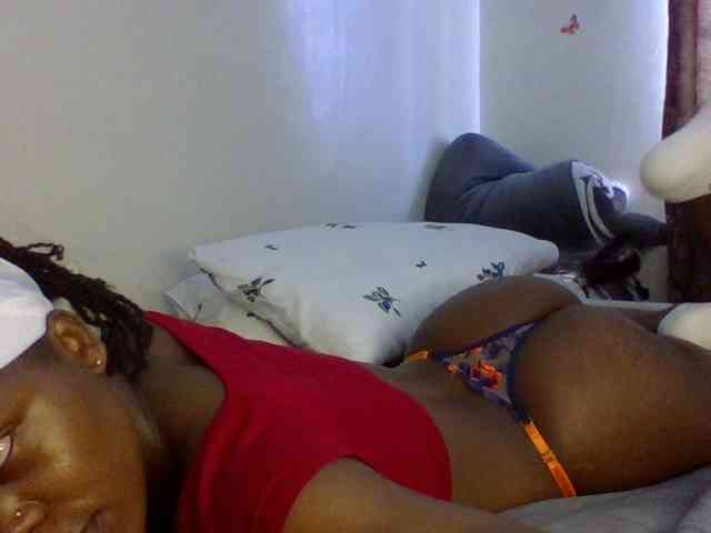 QueenJacky Live Webcam on BongaCams