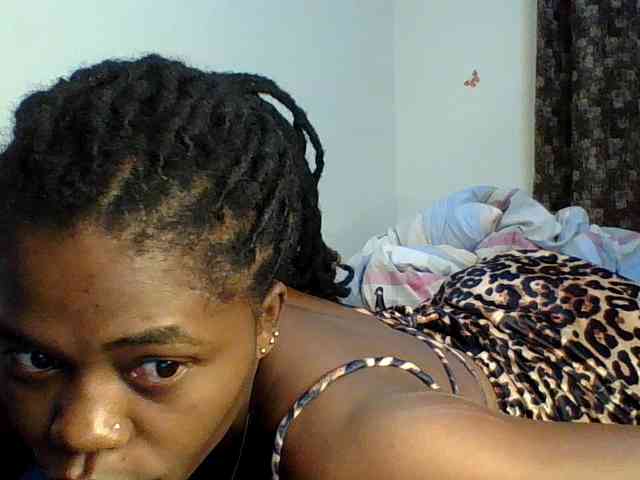 QueenJacky webcam