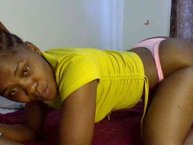 QueenJacky webcam
