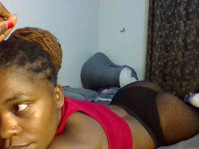 QueenJacky webcam