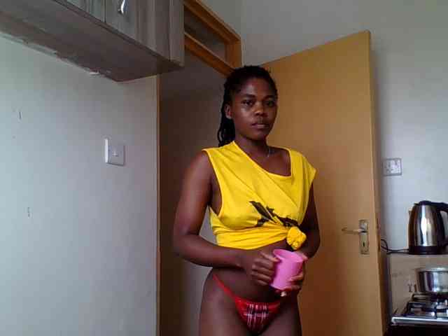 QueenJacky webcam