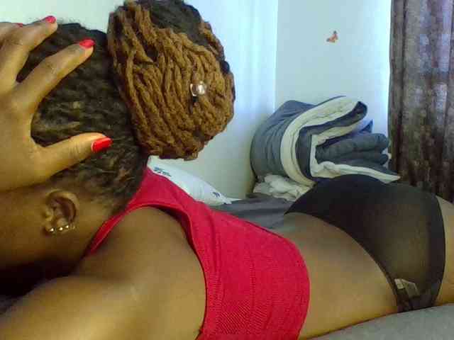 QueenJacky webcam