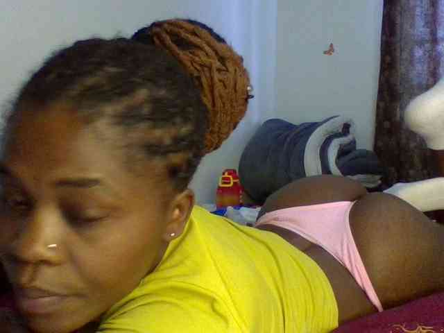 QueenJacky webcam