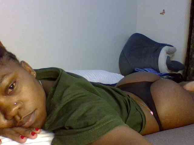 QueenJacky webcam