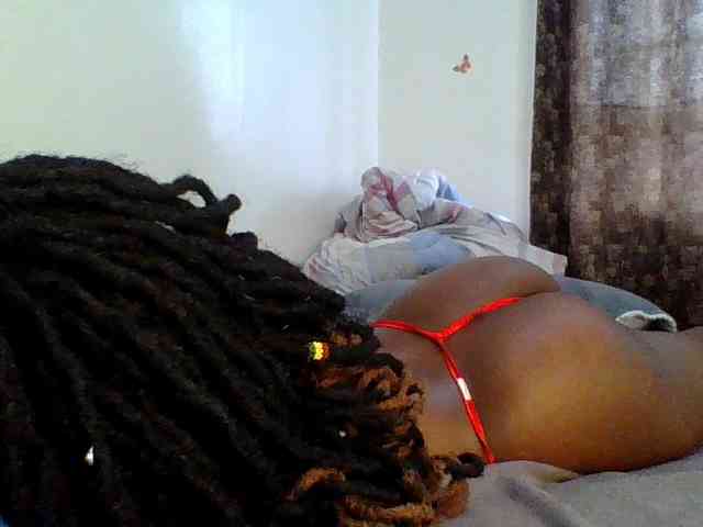 QueenJacky webcam