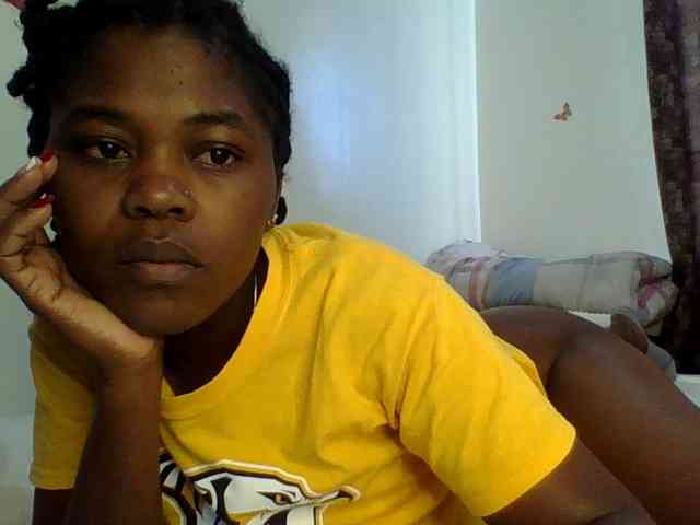 QueenJacky webcam