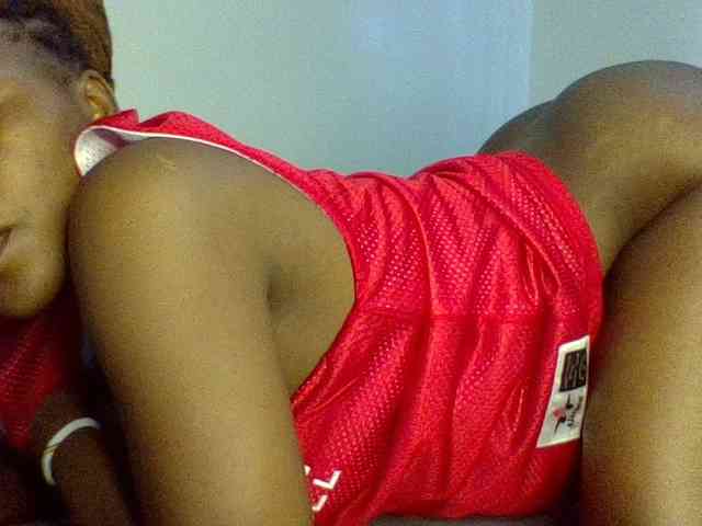 QueenJacky webcam