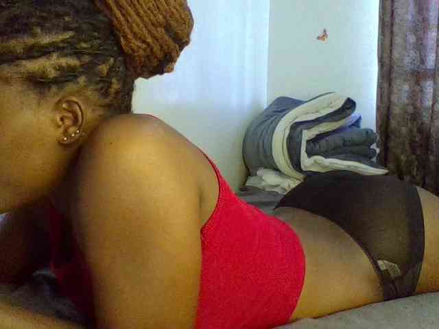 QueenJacky webcam