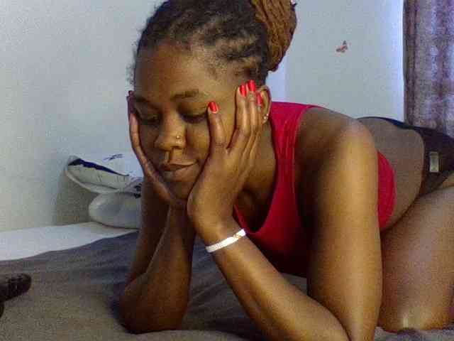 QueenJacky webcam