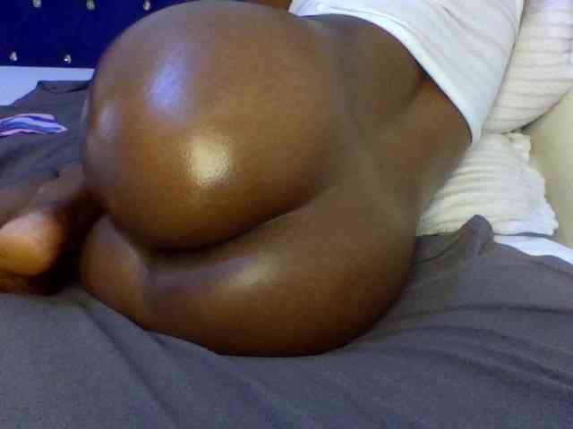 QueenJacky Live Webcam on BongaCams