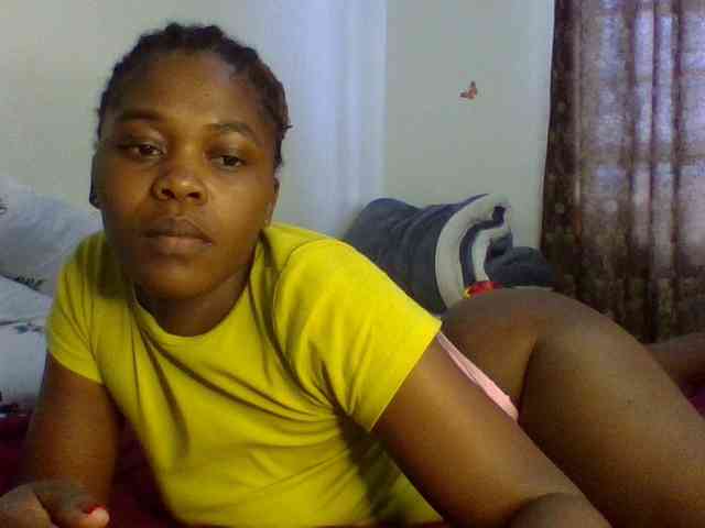 QueenJacky webcam