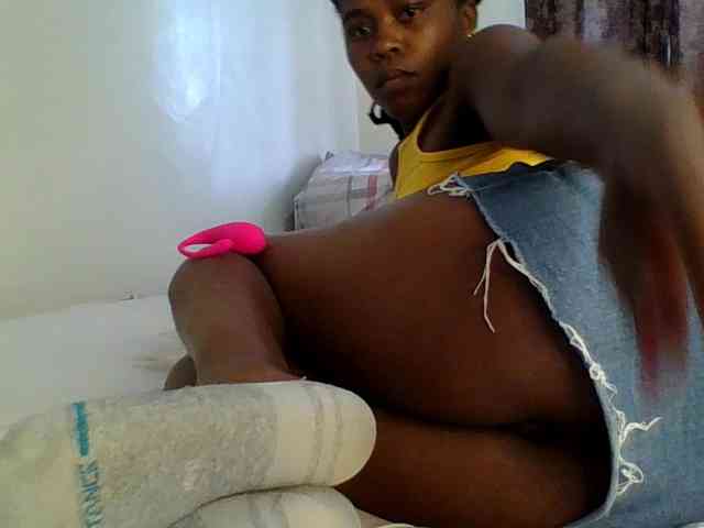 QueenJacky webcam