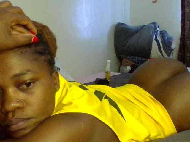 QueenJacky webcam