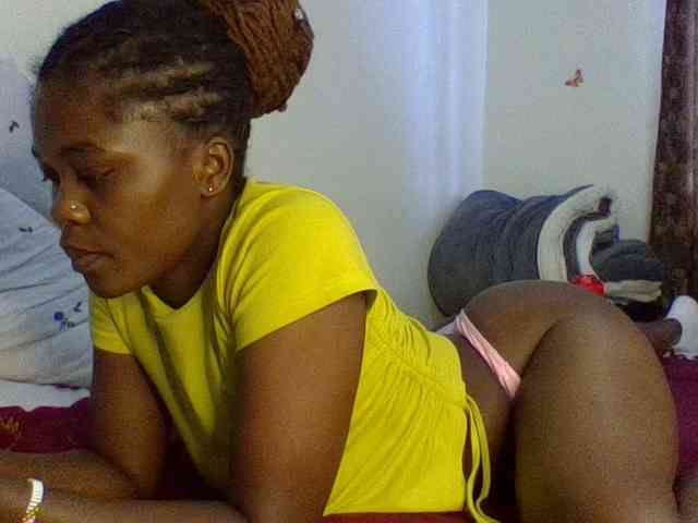 QueenJacky webcam