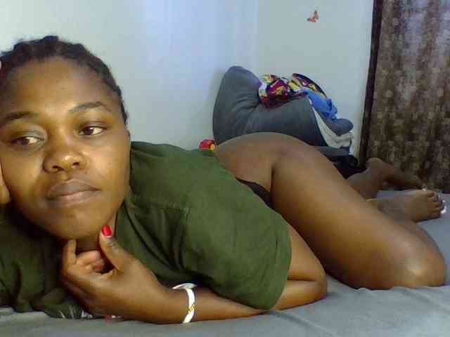 QueenJacky webcam