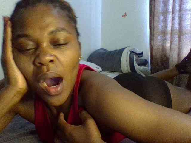 QueenJacky webcam