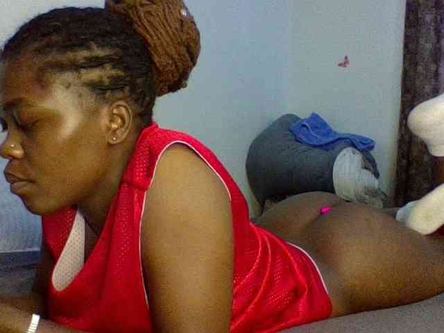 QueenJacky webcam