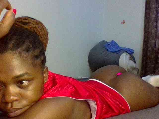 QueenJacky webcam