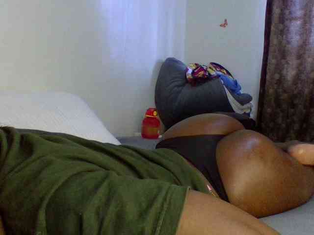 QueenJacky webcam