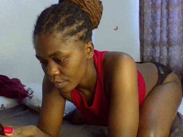QueenJacky webcam