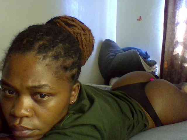 QueenJacky webcam