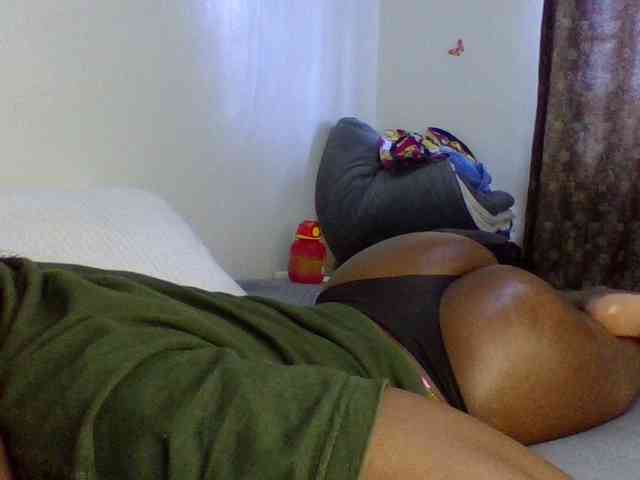 QueenJacky webcam