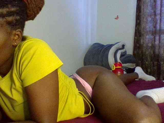 QueenJacky webcam