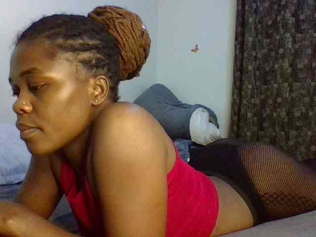 QueenJacky Live Webcam on BongaCams